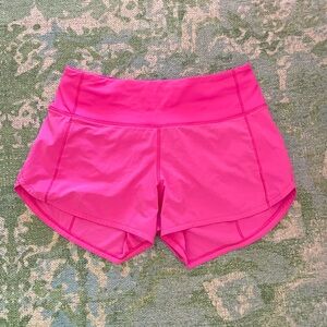 Lululemon Speed Up Shorts 2.5